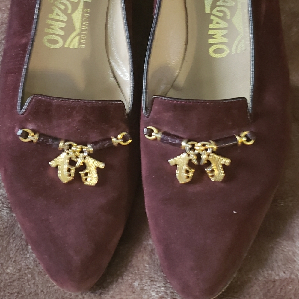 Ferragamo leather burgundy flats